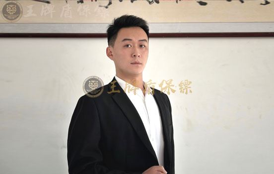 以专业守护安全,用生命捍卫信任:私人保镖的价值解读